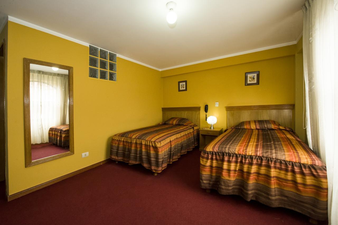 Monte Blanco Hotel Уарас Екстериор снимка
